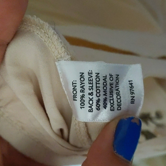 J. Jill Pale Yellow Long Sleeve Floral Embroidered Button Down Top Size Large - Picture 8 of 8